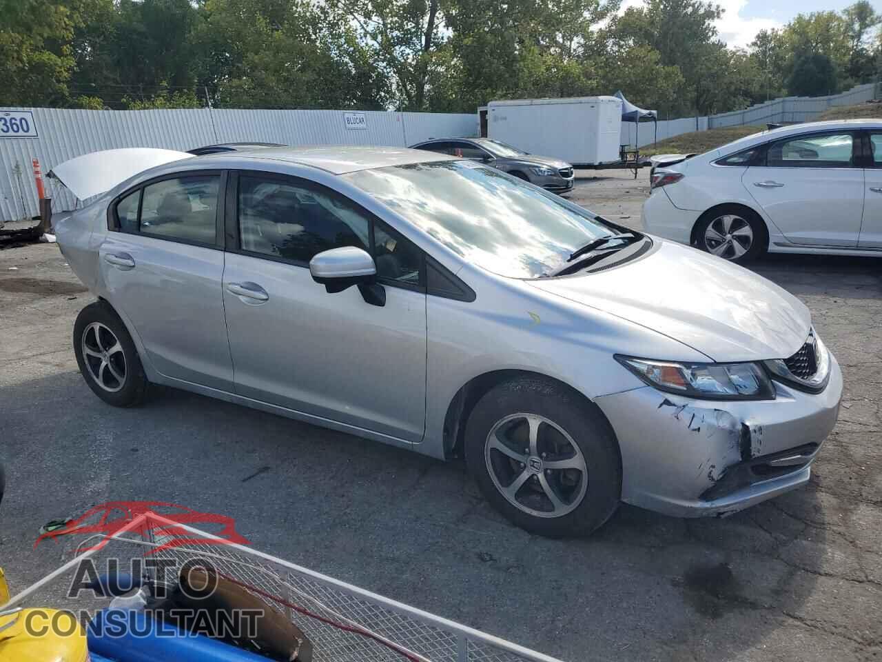 HONDA CIVIC 2015 - 19XFB2F70FE113404
