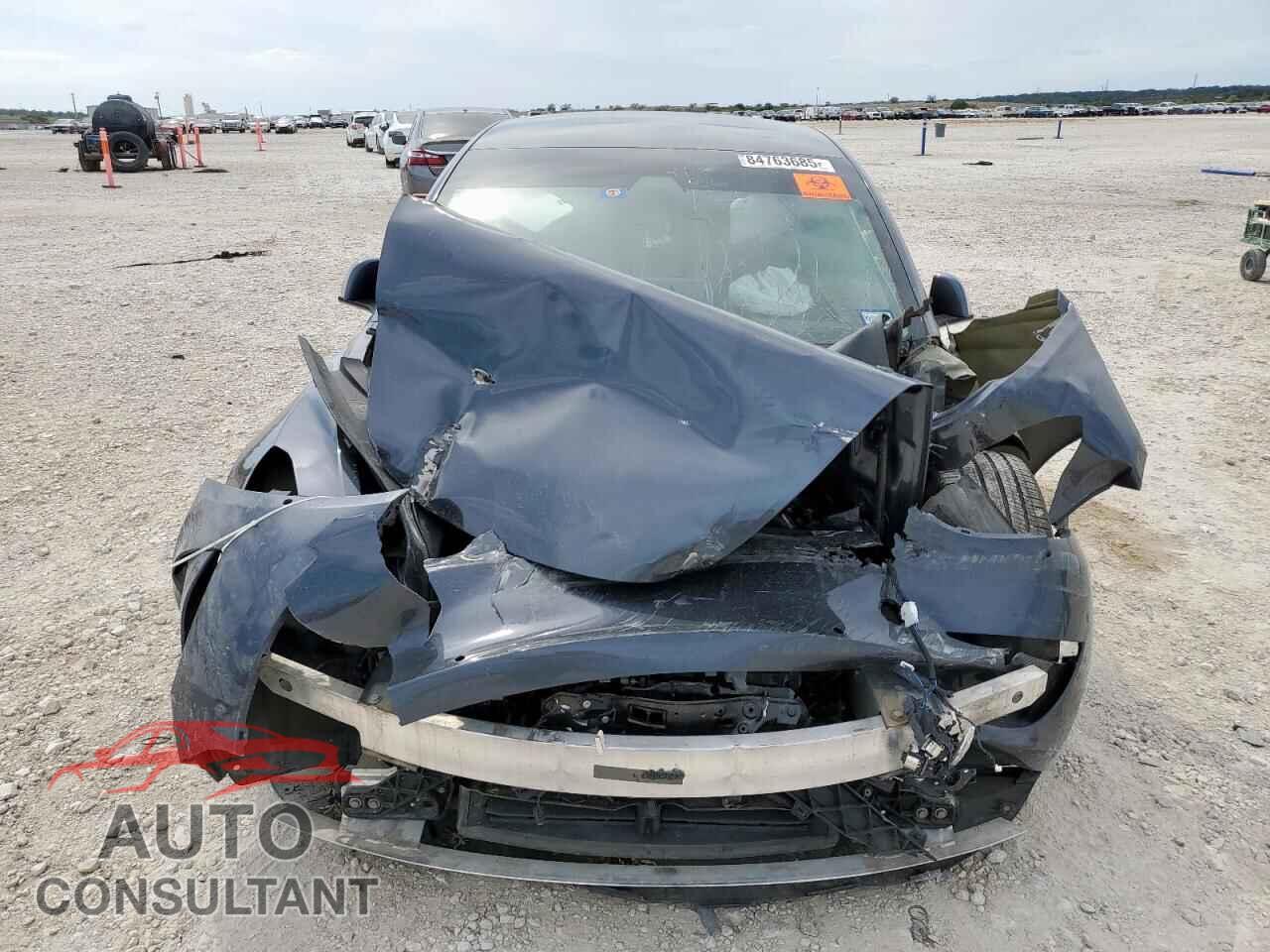 TESLA MODEL 3 2021 - 5YJ3E1EAXMF875292