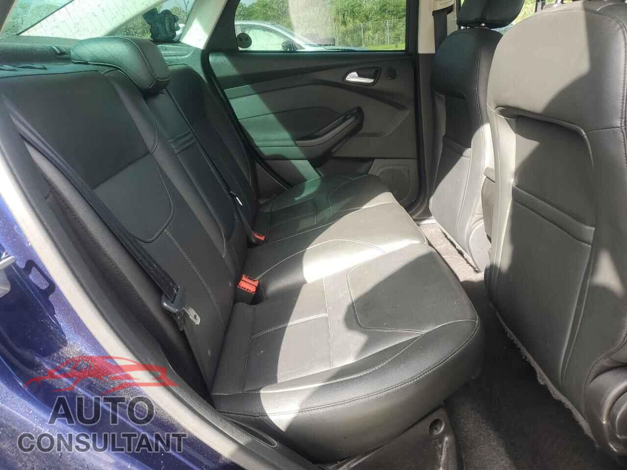 FORD FOCUS 2016 - 1FADP3F26GL360301
