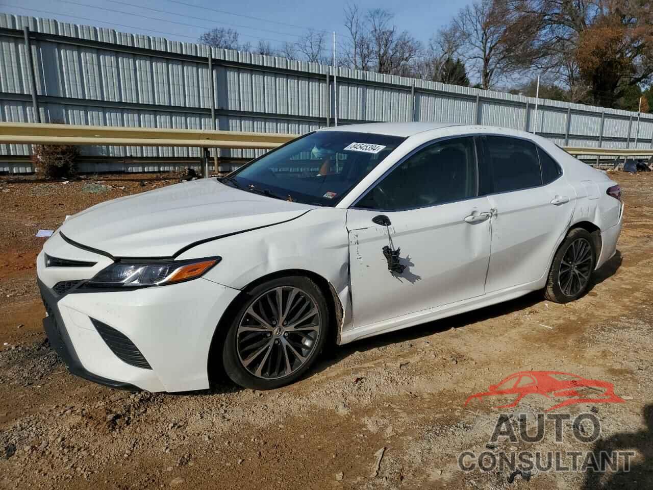 TOYOTA CAMRY 2018 - JTNB11HK9J3038890