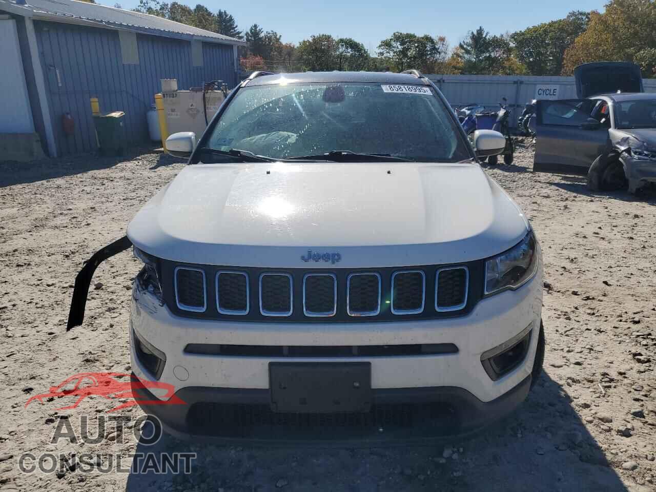 JEEP COMPASS 2018 - 3C4NJDBB2JT350288