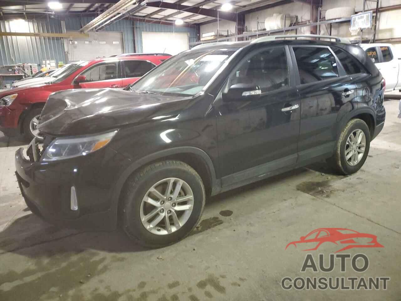 KIA SORENTO 2015 - 5XYKT3A64FG583843