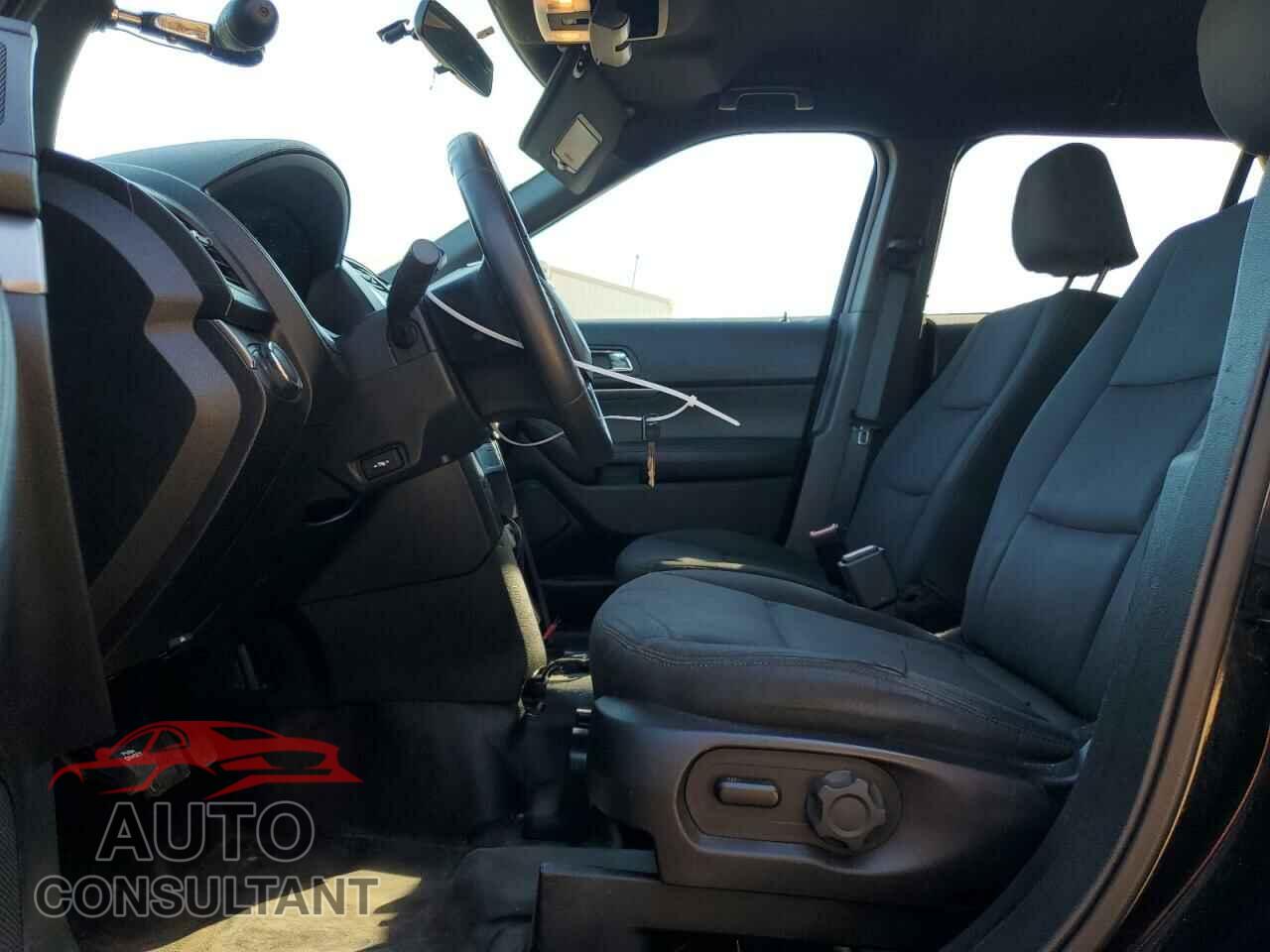 FORD EXPLORER 2017 - 1FM5K8AR4HGD26023