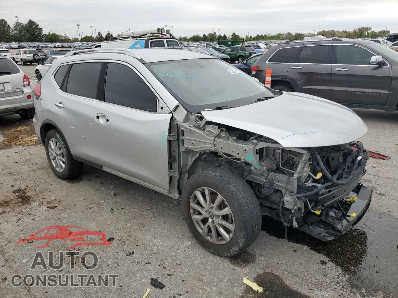 NISSAN ROGUE 2017 - KNMAT2MV2HP605783