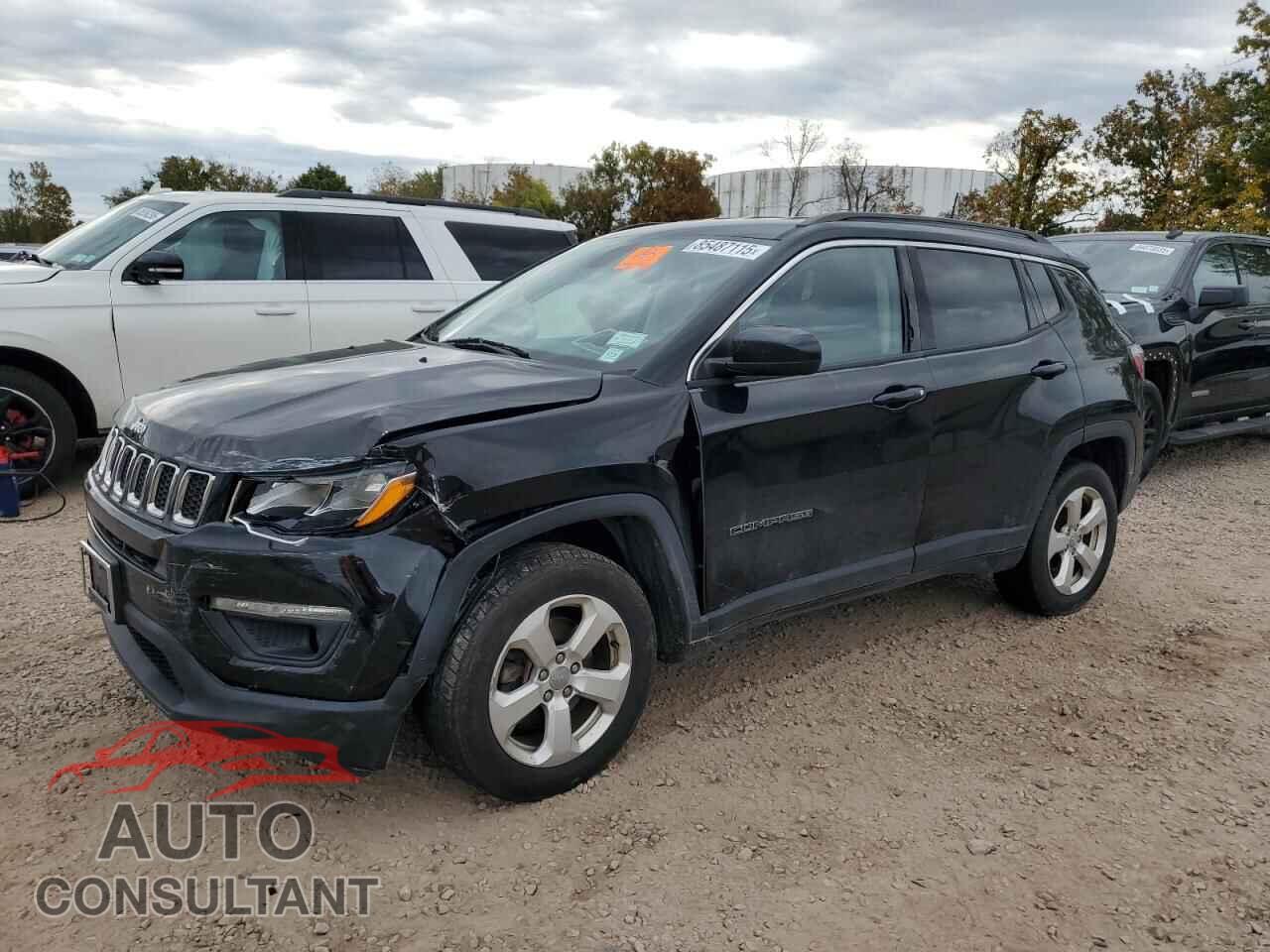 JEEP COMPASS 2018 - 3C4NJDBB3JT246005