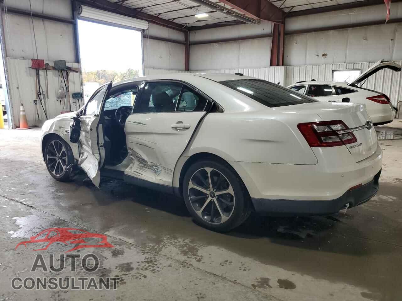 FORD TAURUS 2014 - 1FAHP2E81EG130429