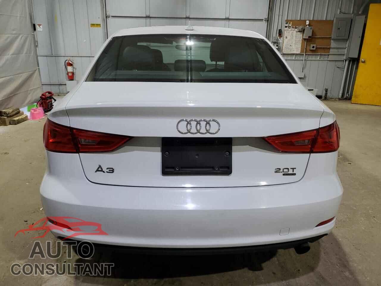 AUDI A3 2015 - WAUBFGFF4F1046720