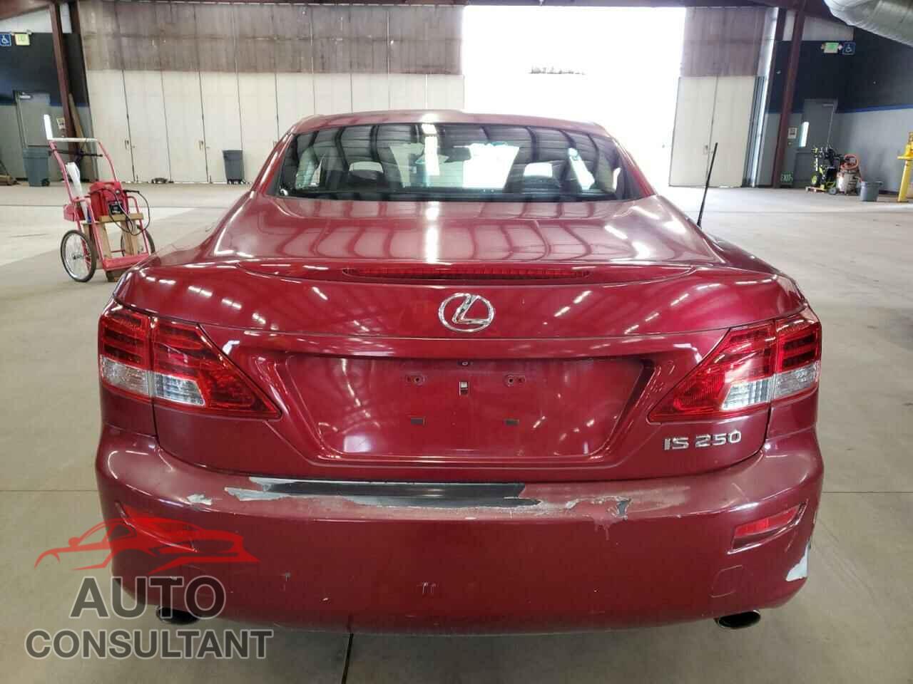 LEXUS IS 2012 - JTHFF2C29C2526040
