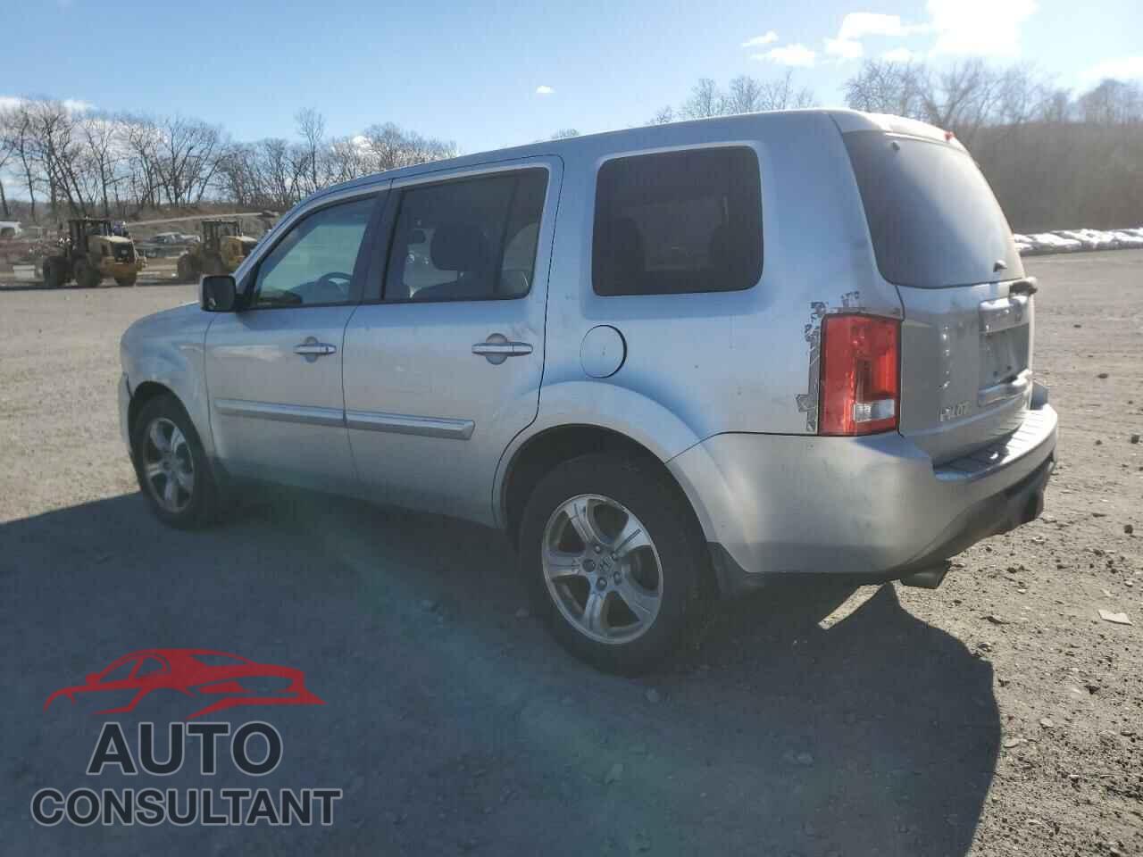 HONDA PILOT 2013 - 5FNYF4H78DB041560