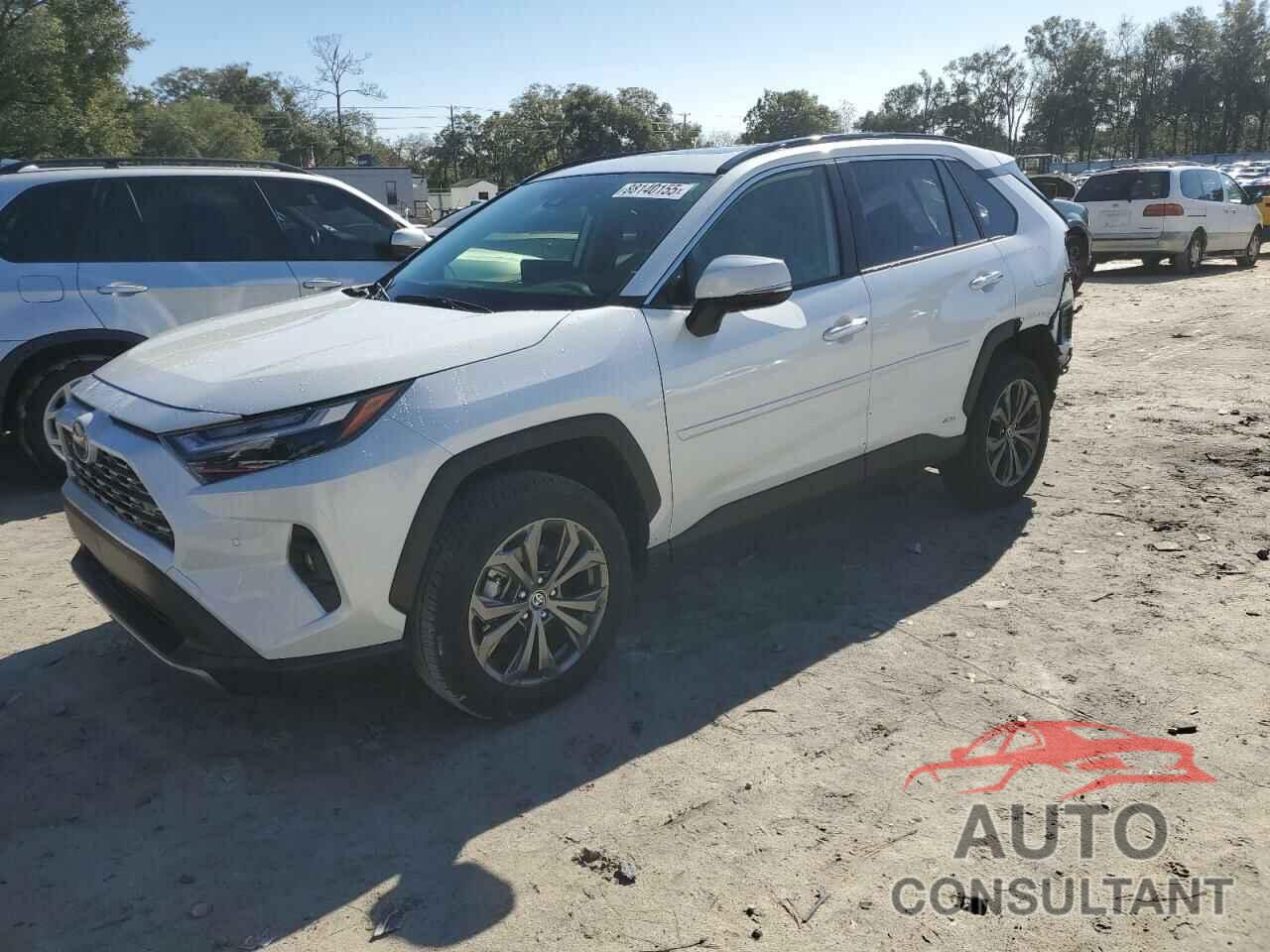 TOYOTA RAV4 2024 - JTMD6RFV2RJ046833