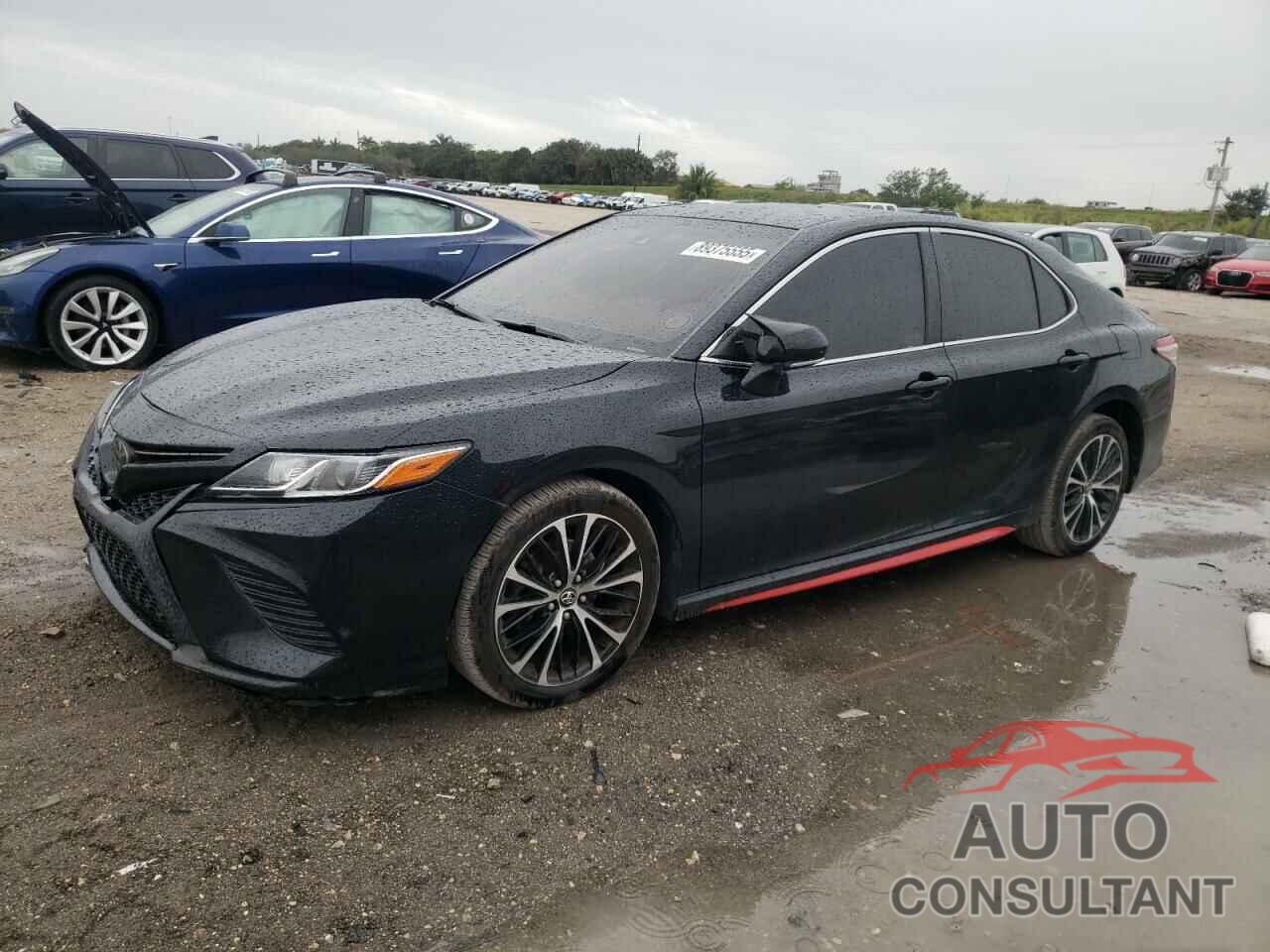 TOYOTA CAMRY 2018 - 4T1B11HK3JU057963