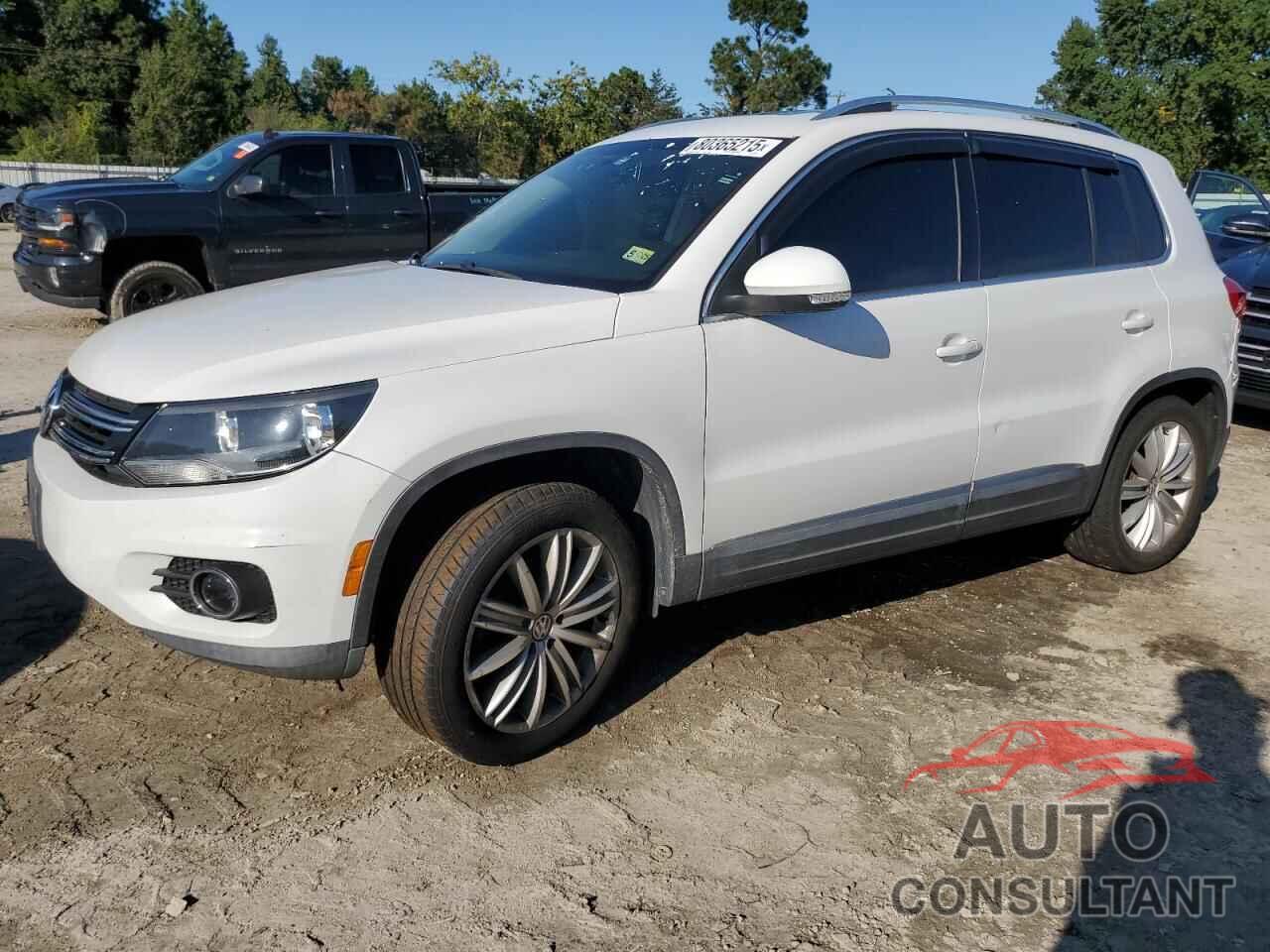 VOLKSWAGEN TIGUAN 2014 - WVGAV3AX6EW557949