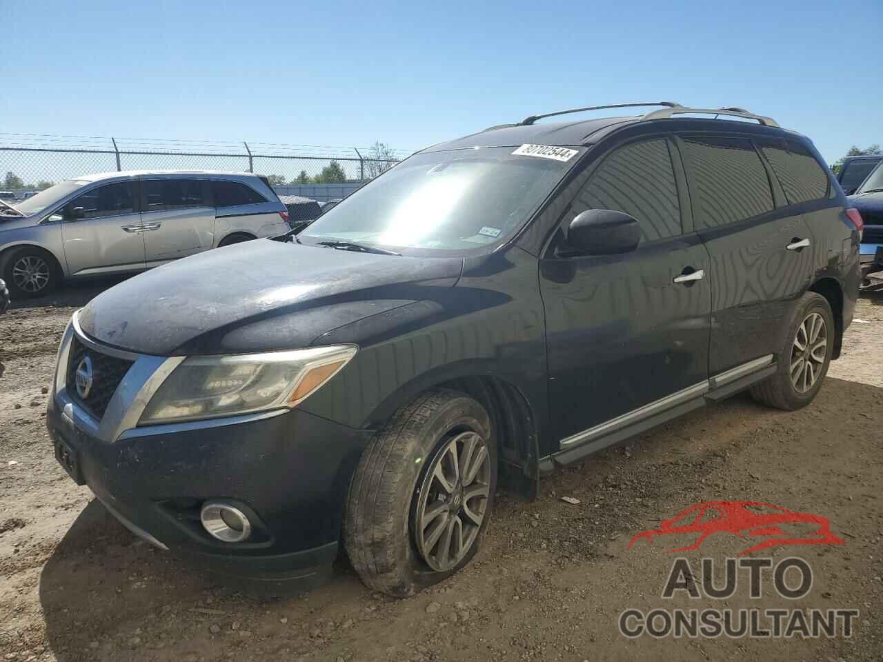 NISSAN PATHFINDER 2013 - 5N1AR2MN3DC665390