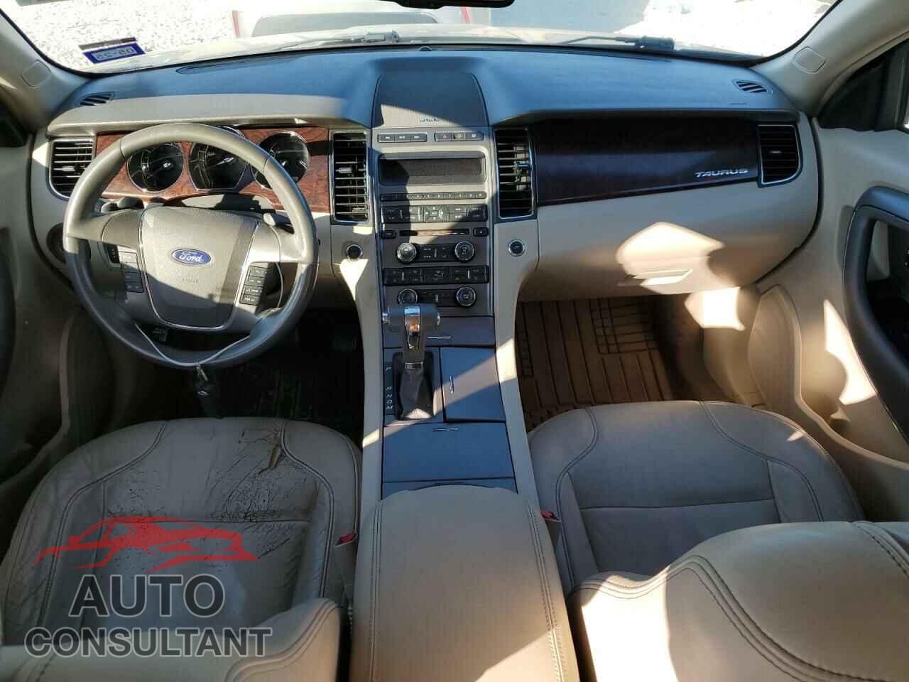 FORD TAURUS 2011 - 1FAHP2EW7BG136231