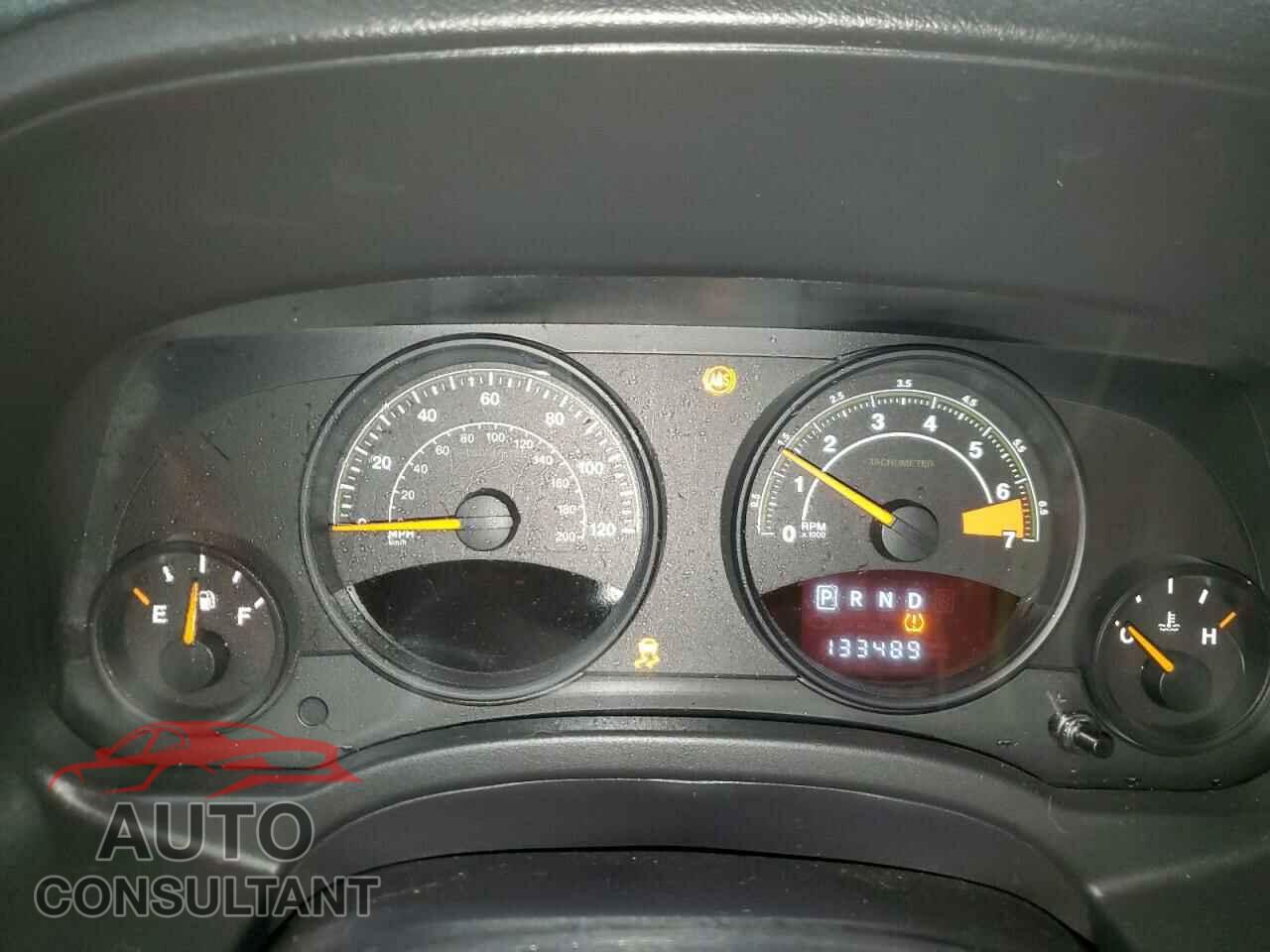 JEEP COMPASS 2015 - 1C4NJCBA0FD273192