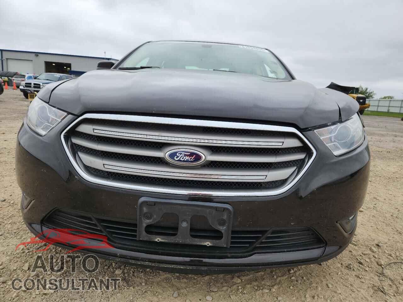 FORD TAURUS 2013 - 1FAHP2E88DG174099