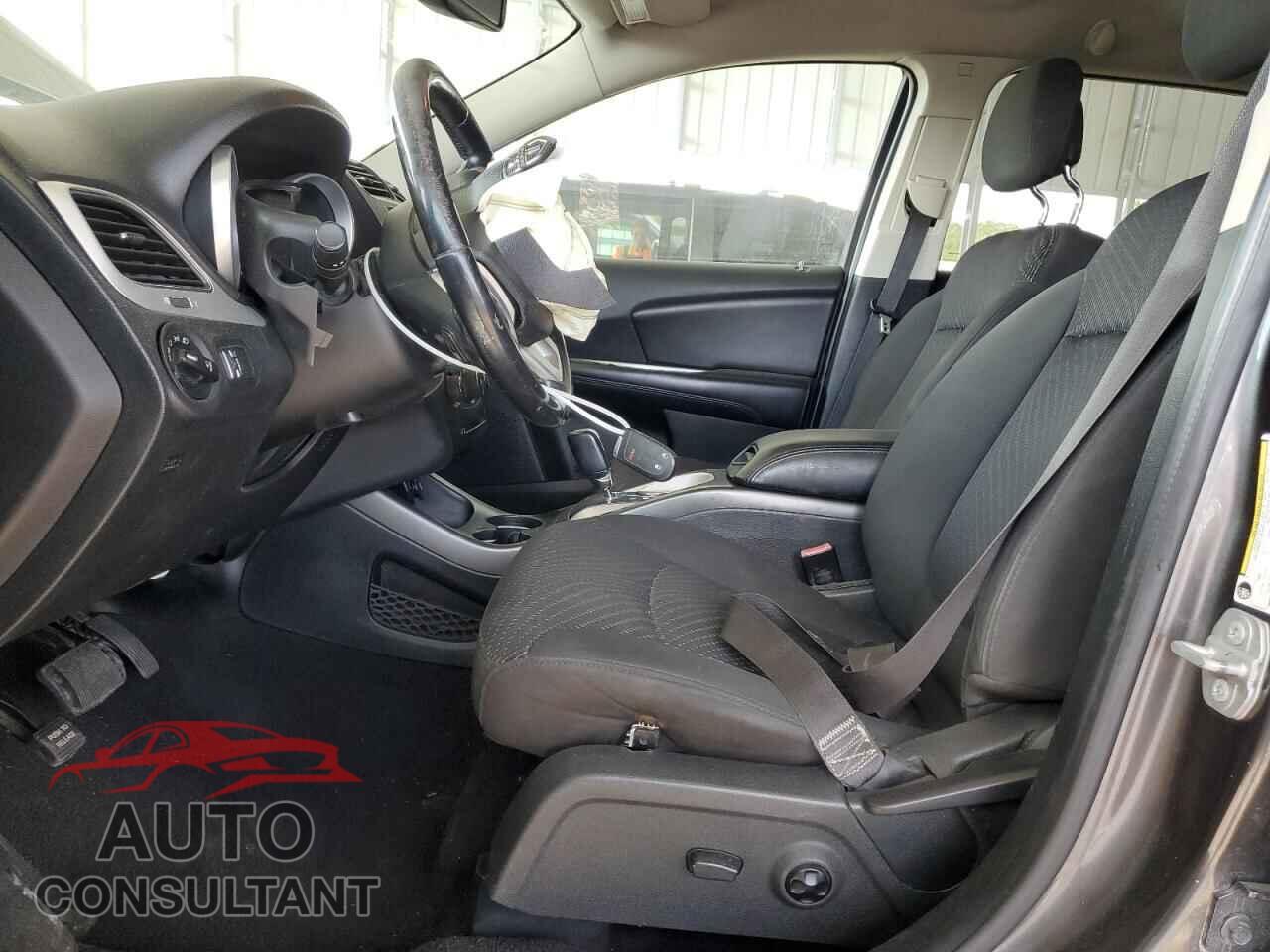 DODGE JOURNEY 2017 - 3C4PDCBB2HT507984