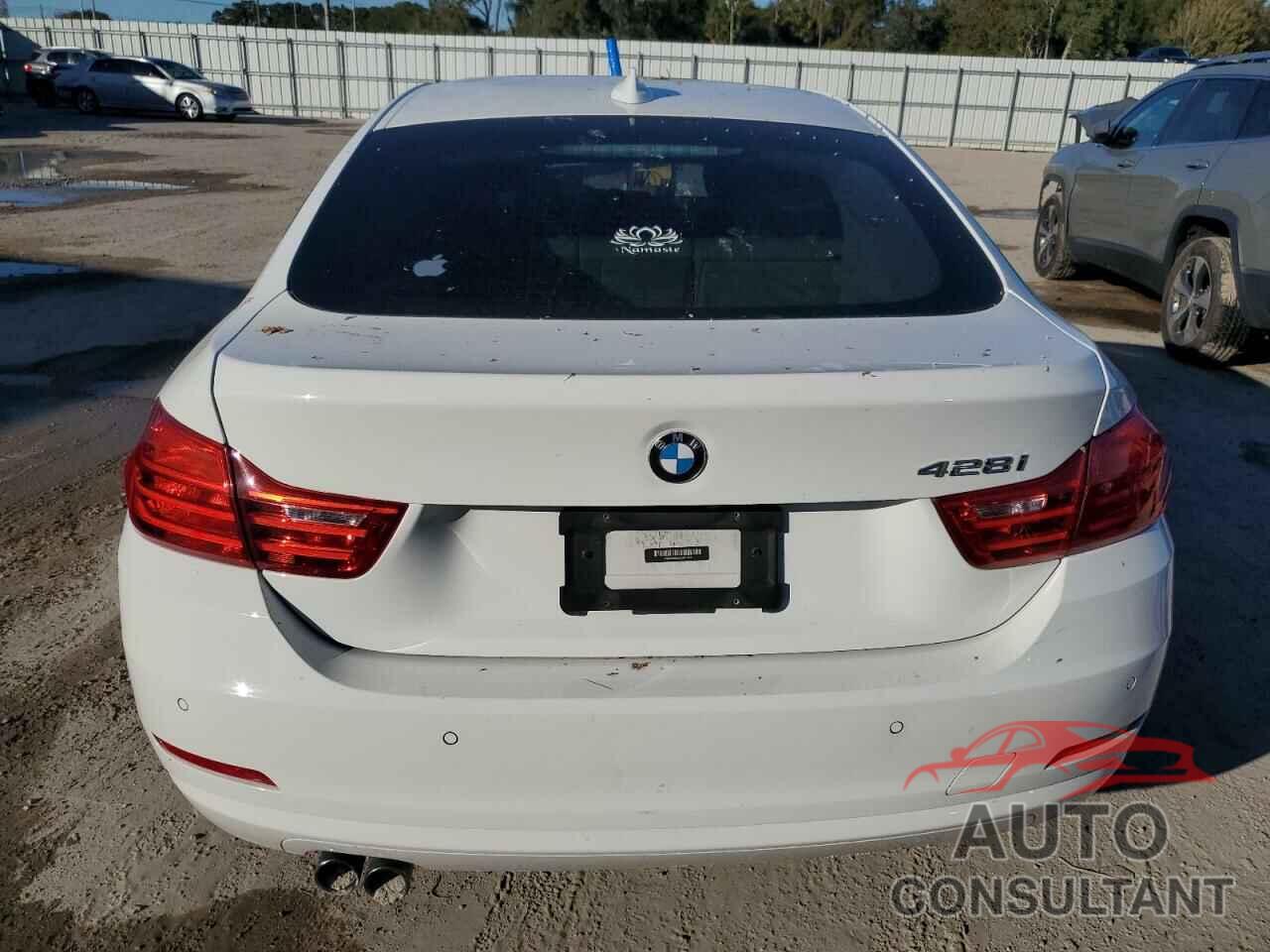 BMW 4 SERIES 2015 - WBA4A5C52FG051435
