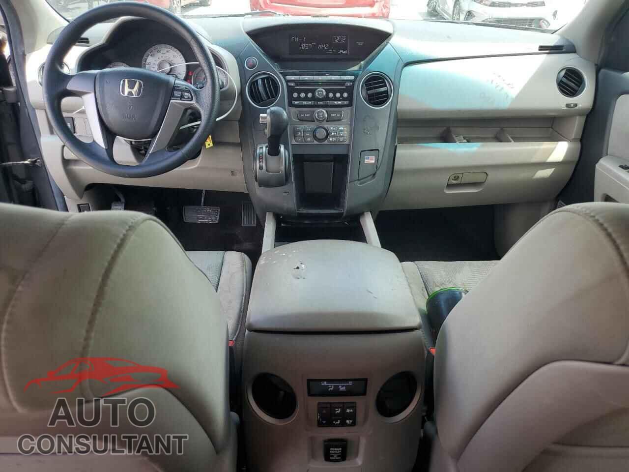 HONDA PILOT 2012 - 5FNYF3H27CB009809