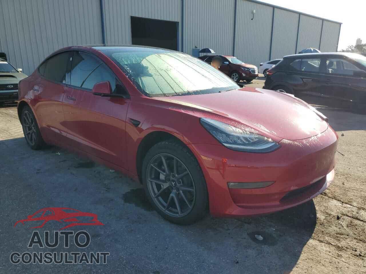 TESLA MODEL 3 2021 - 5YJ3E1EB8MF860122