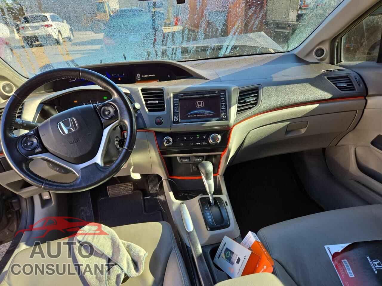 HONDA CIVIC 2012 - 2HGFB2F97CH002187