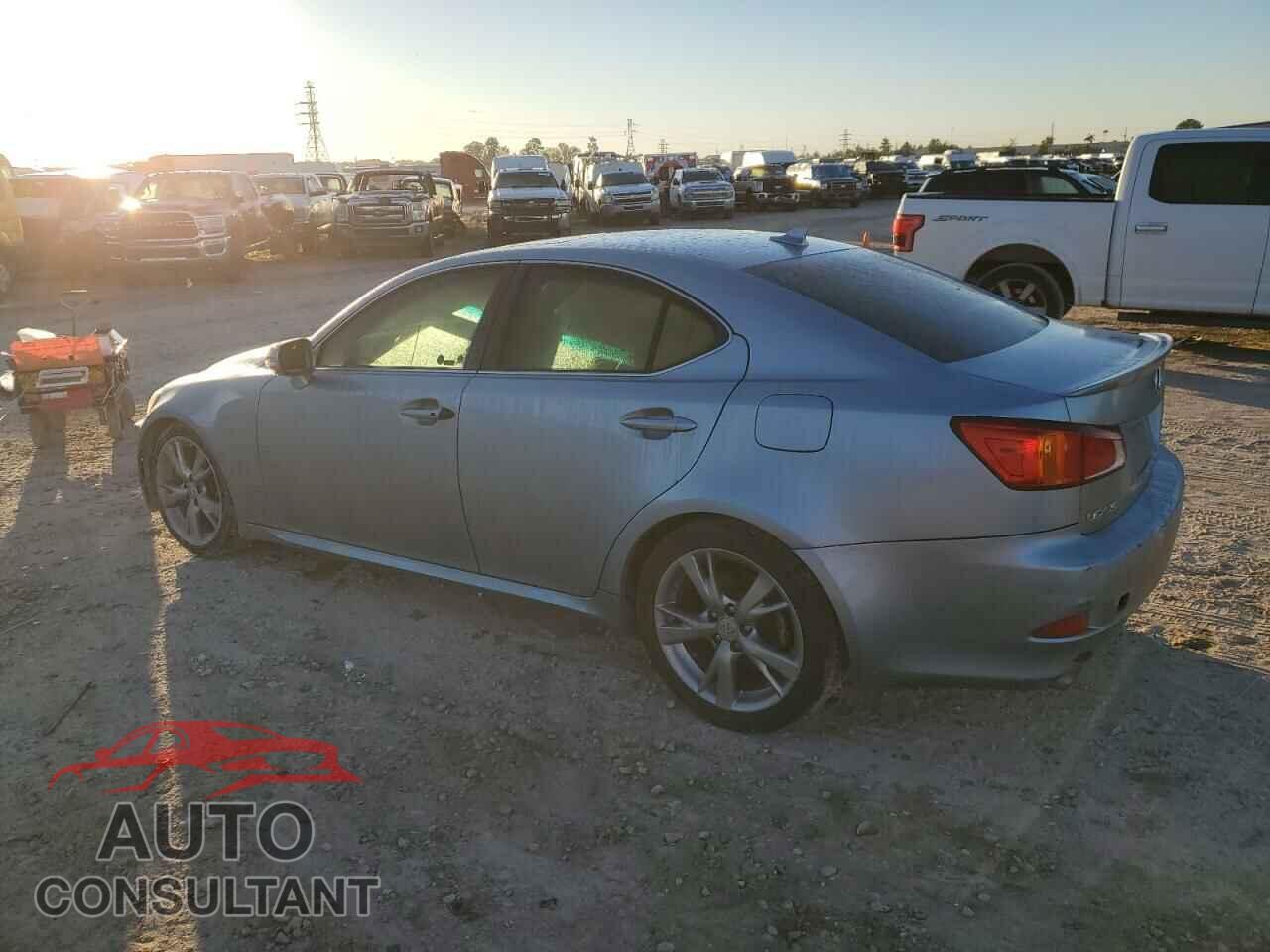 LEXUS IS 2010 - JTHBF5C28A5114090