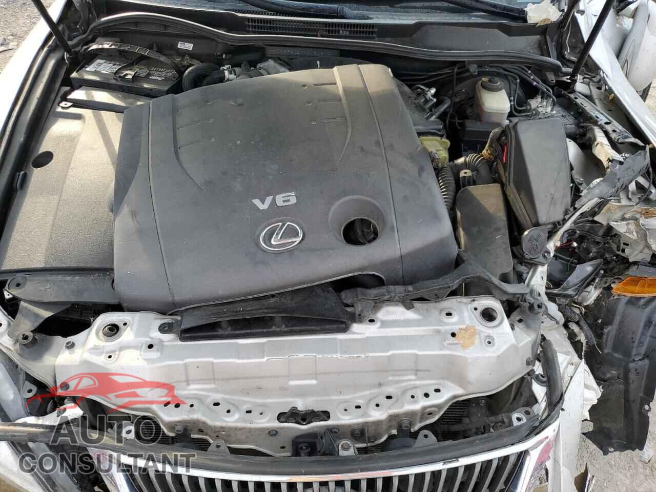 LEXUS IS 2010 - JTHBF5C2XA5124815