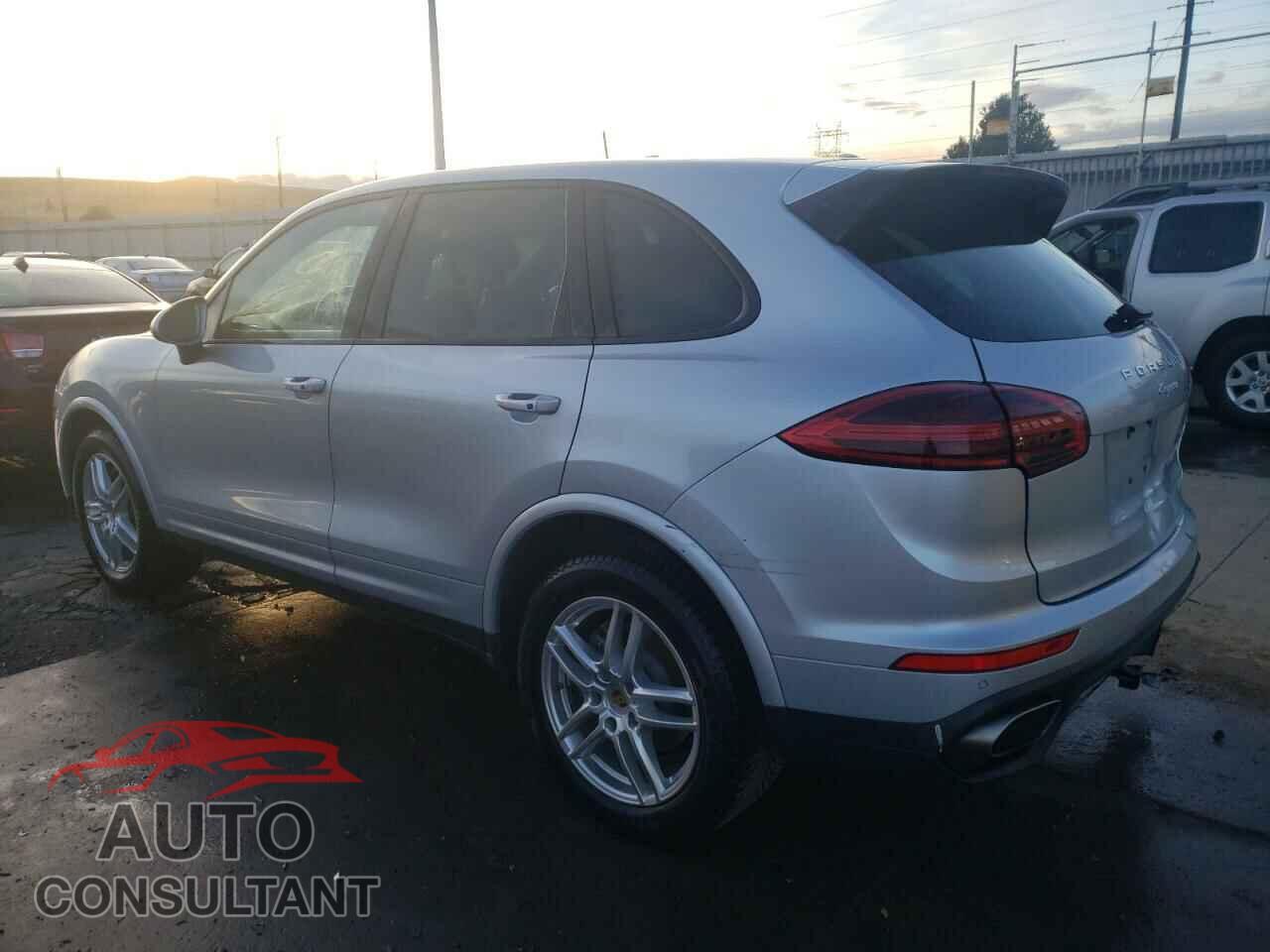 PORSCHE CAYENNE 2017 - WP1AA2A23HKA87193