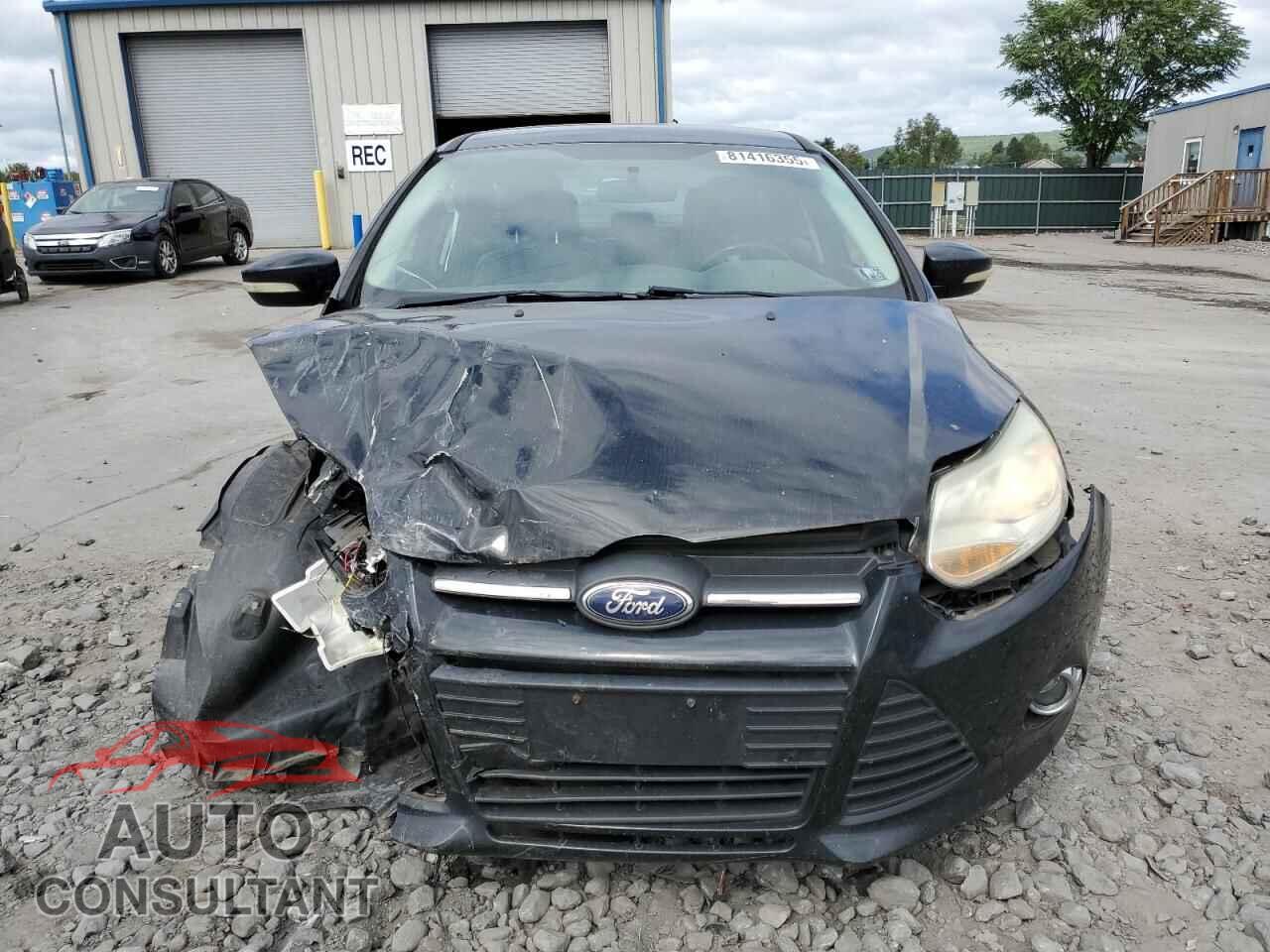 FORD FOCUS 2014 - 1FADP3F23EL228383