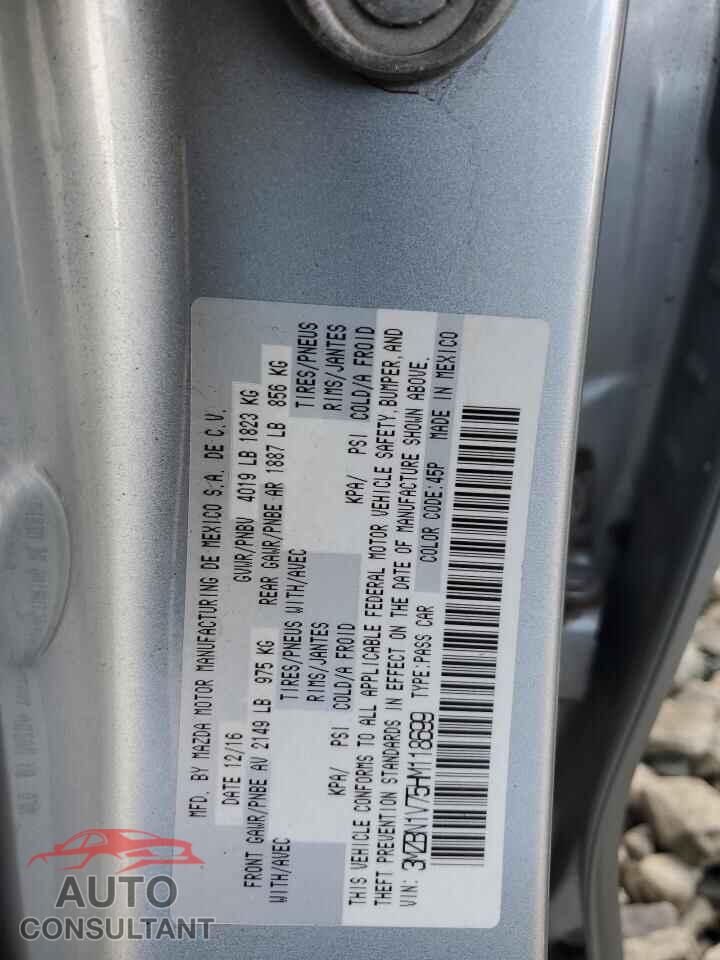 MAZDA 3 2017 - 3MZBN1V75HM118699