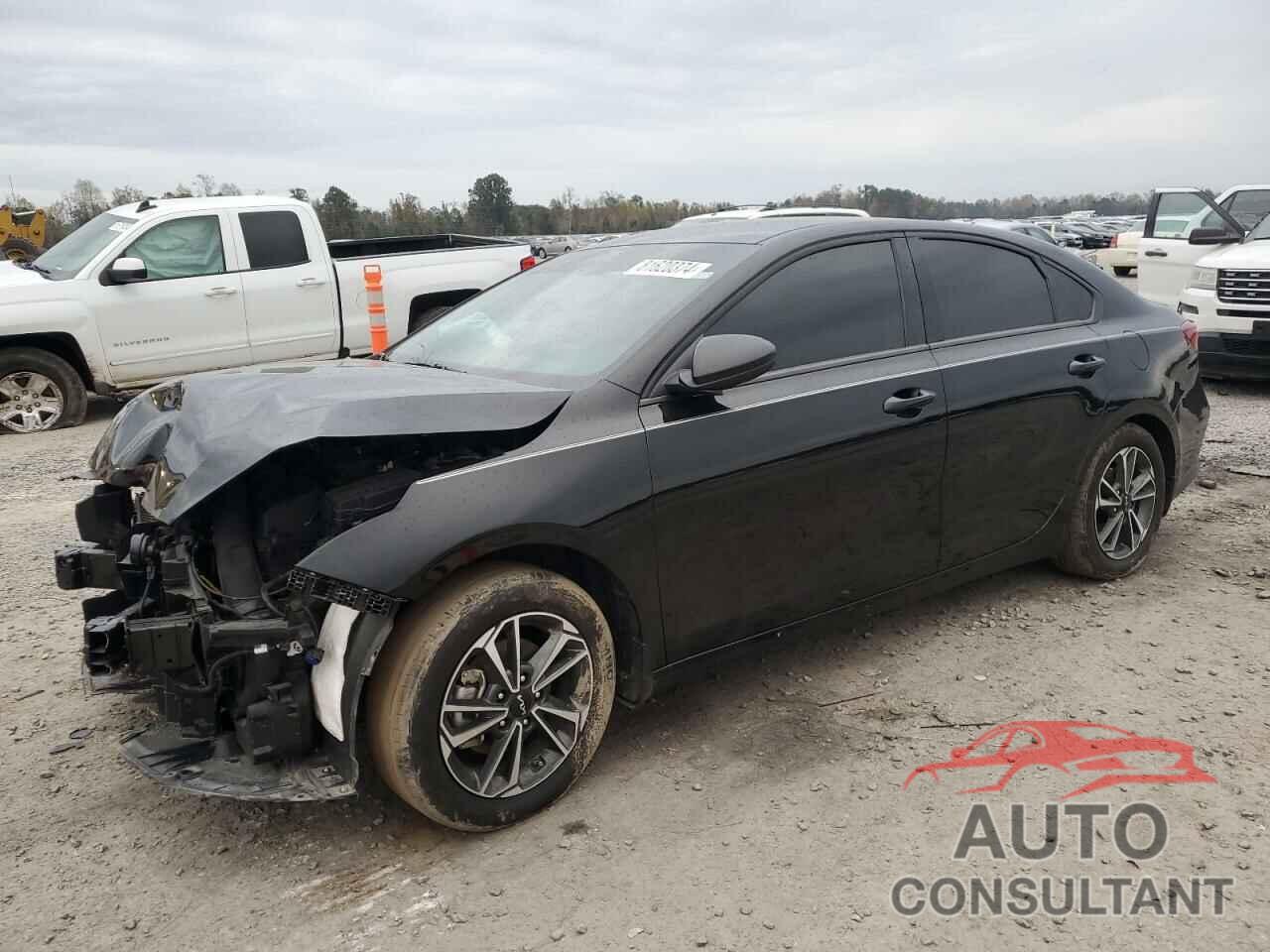 KIA FORTE 2023 - 3KPF24AD3PE680085