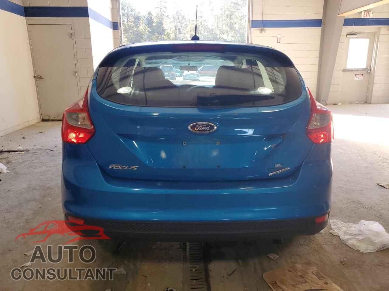 FORD FOCUS 2014 - 1FADP3K2XEL360546