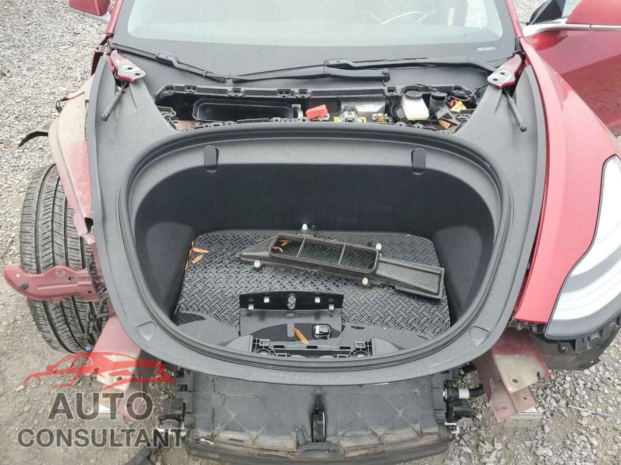 TESLA MODEL 3 2018 - 5YJ3E1EA5JF016848