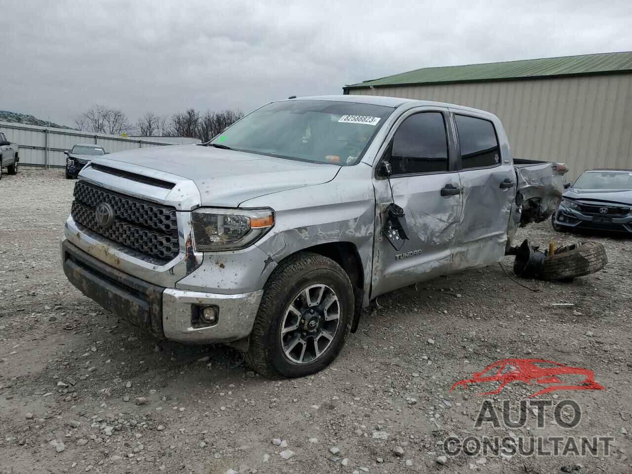 TOYOTA TUNDRA 2018 - 5TFDY5F16JX711329