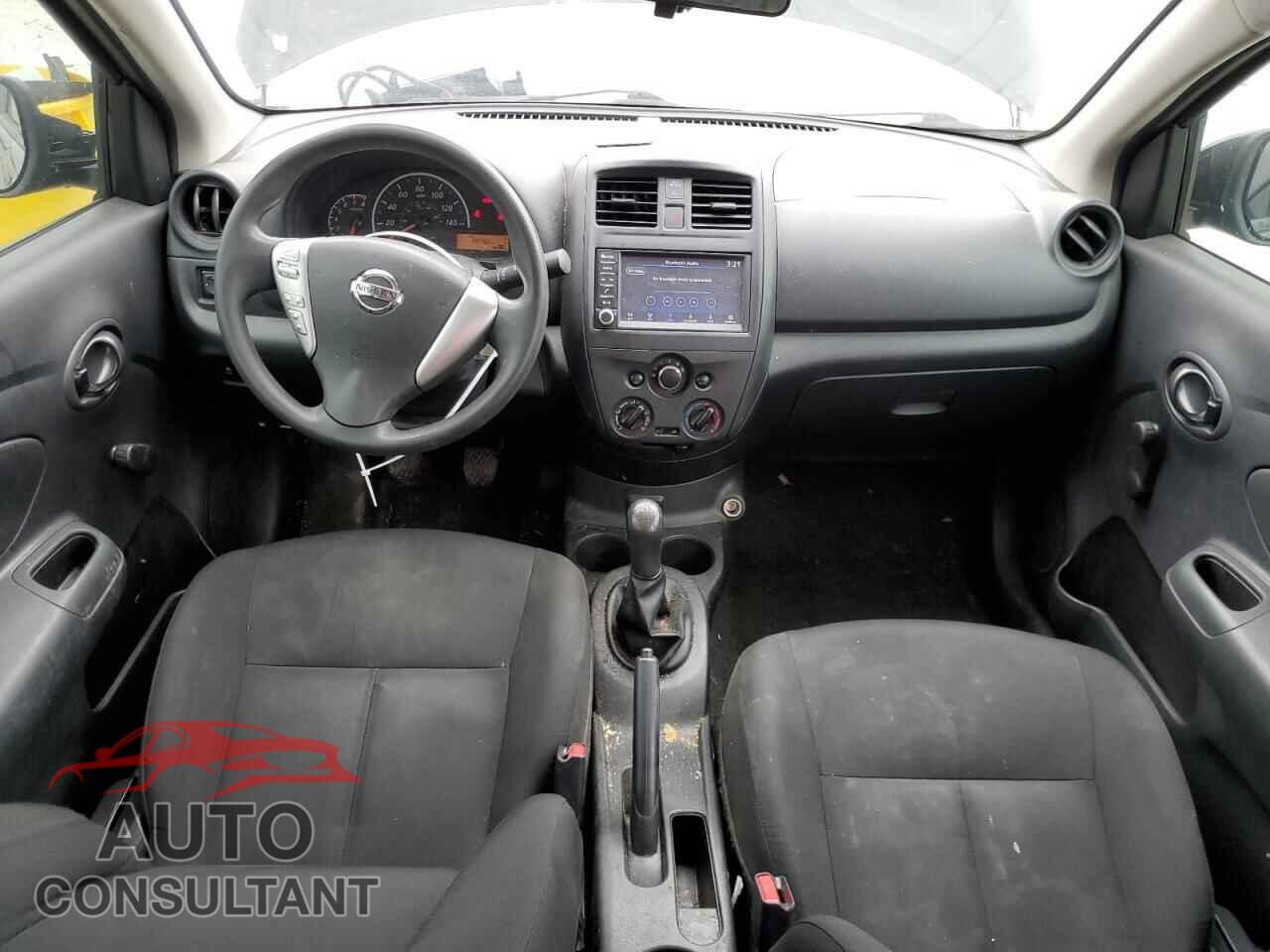 NISSAN VERSA 2019 - 3N1CN7AP3KL816907