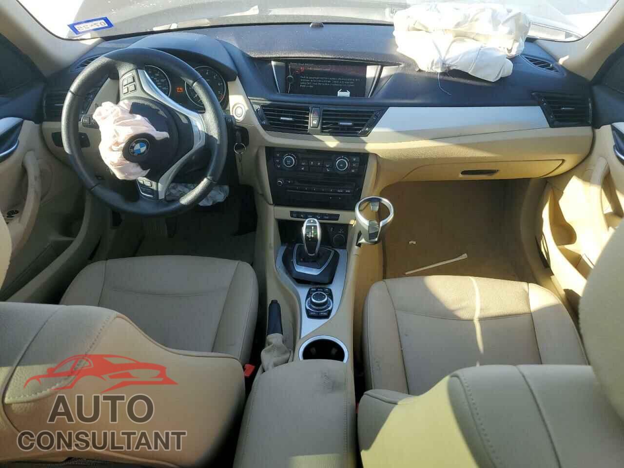 BMW X1 2015 - WBAVL1C52FVY30773