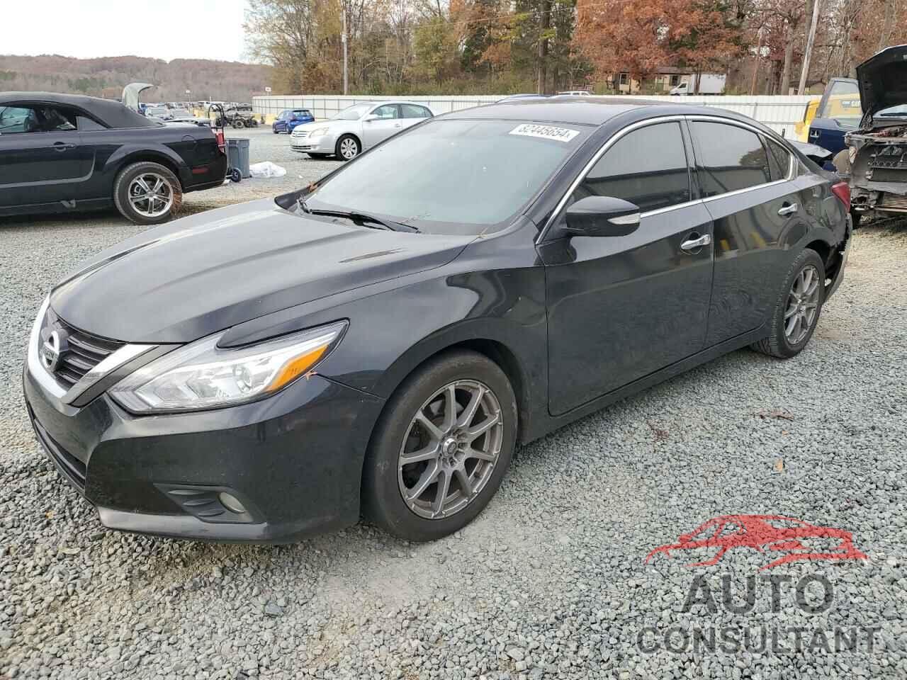 NISSAN ALTIMA 2017 - 1N4AL3AP4HC111921