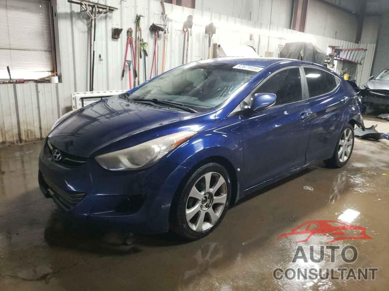 HYUNDAI ELANTRA 2013 - KMHDH4AE2DU527348