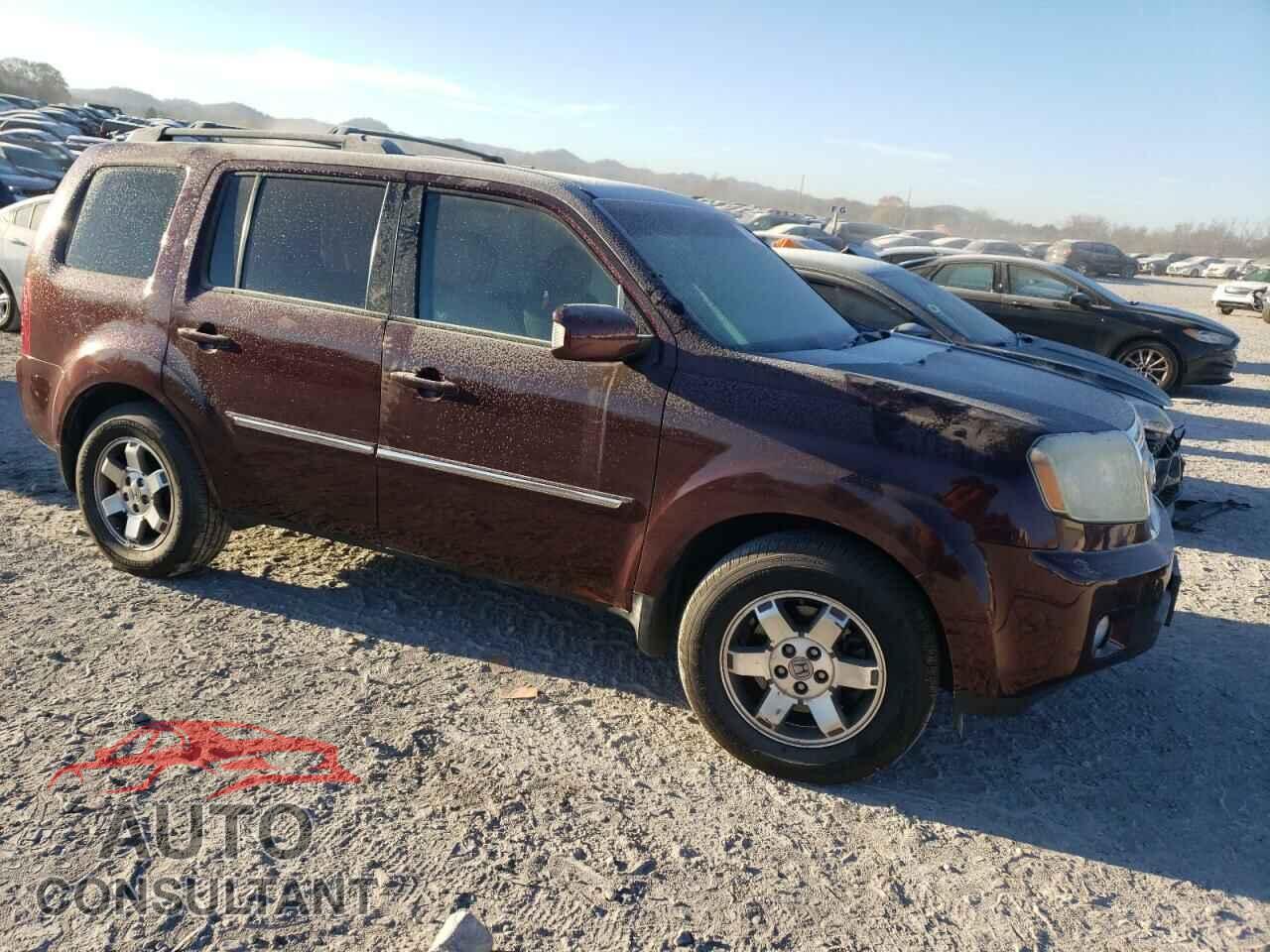HONDA PILOT 2011 - 5FNYF3H95BB035109