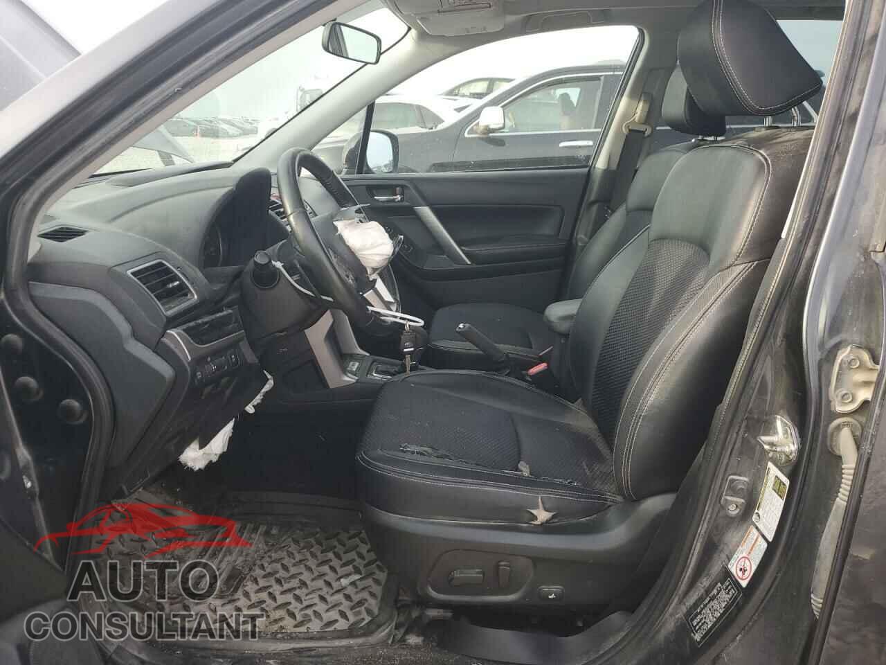 SUBARU FORESTER 2018 - JF2SJAEC0JH450864