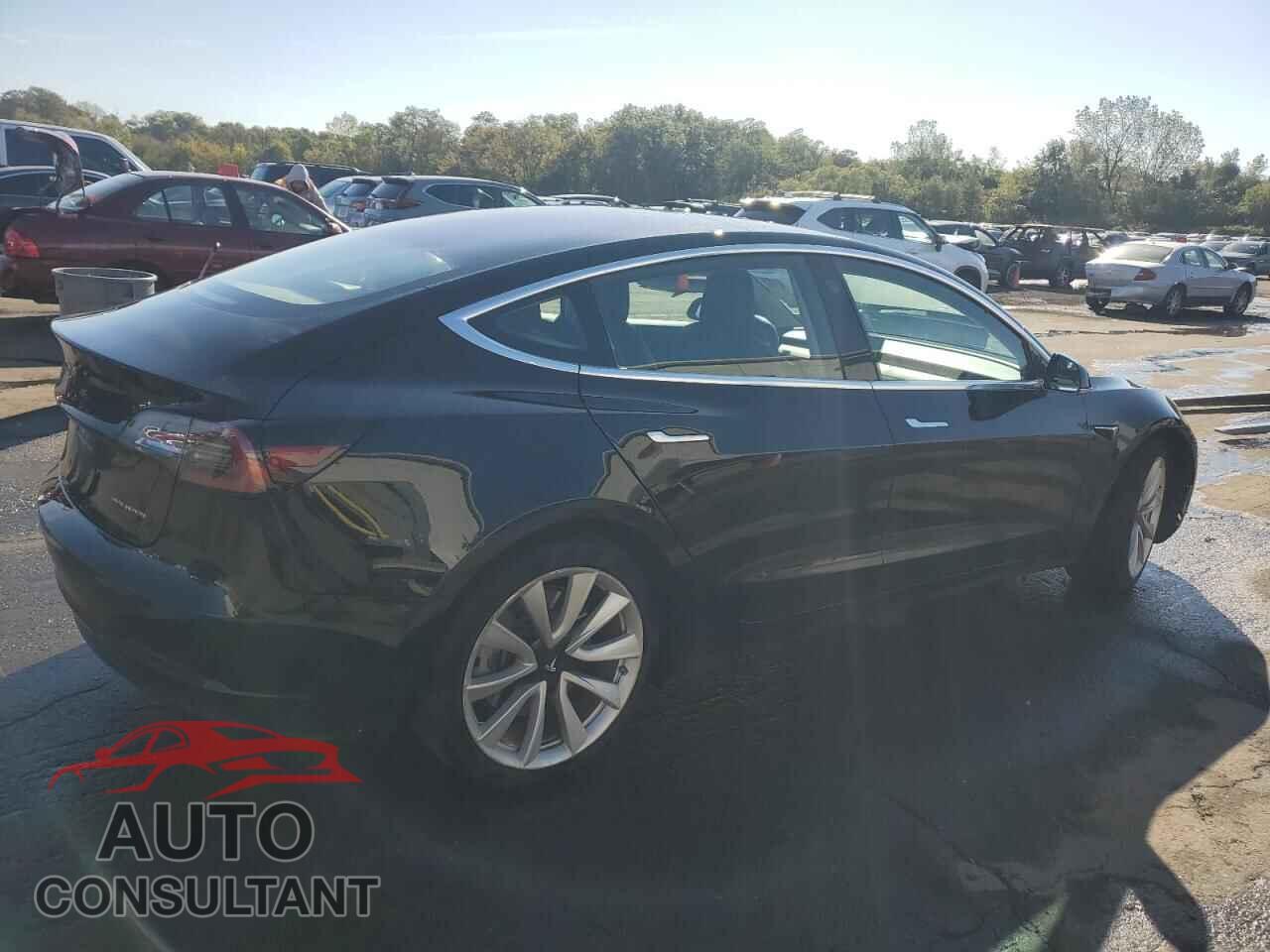 TESLA MODEL 3 2018 - 5YJ3E1EB2JF145560