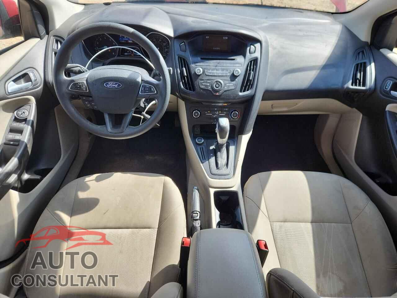 FORD FOCUS 2016 - 1FADP3F23GL228659