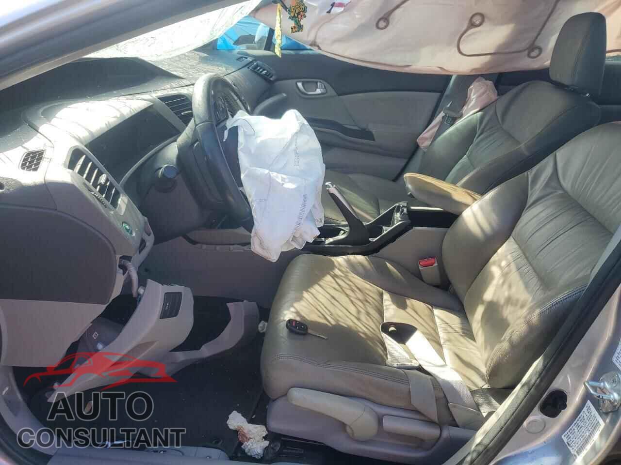 HONDA CIVIC 2012 - JHMFB4F39CS004519