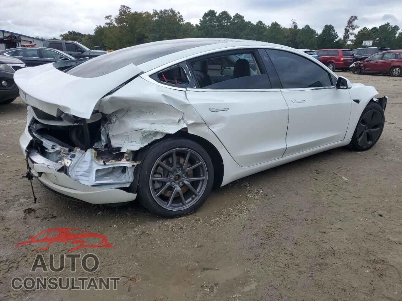 TESLA MODEL 3 2020 - 5YJ3E1EA0LF740515
