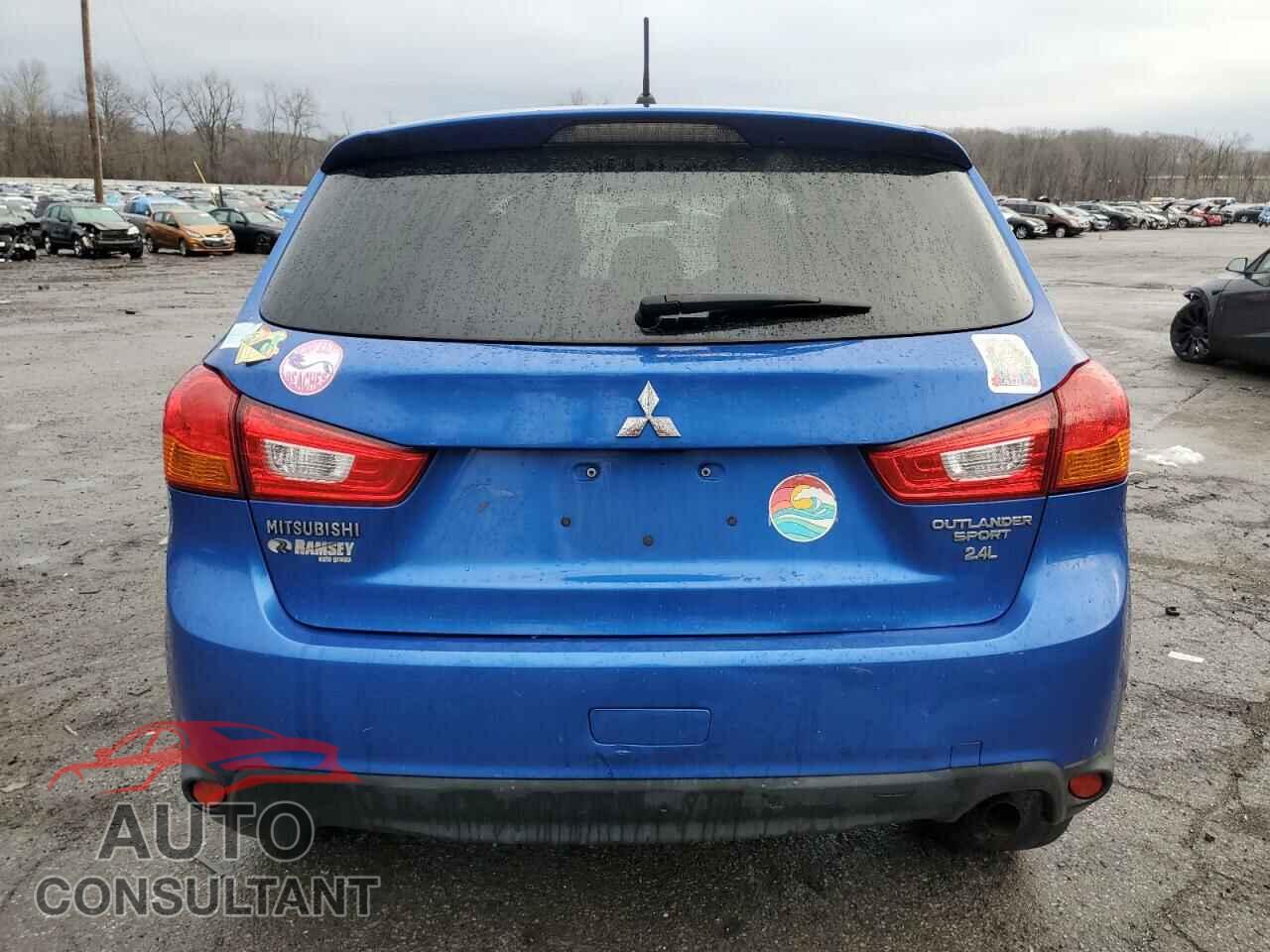 MITSUBISHI OUTLANDER 2015 - 4A4AP3AW9FE028596