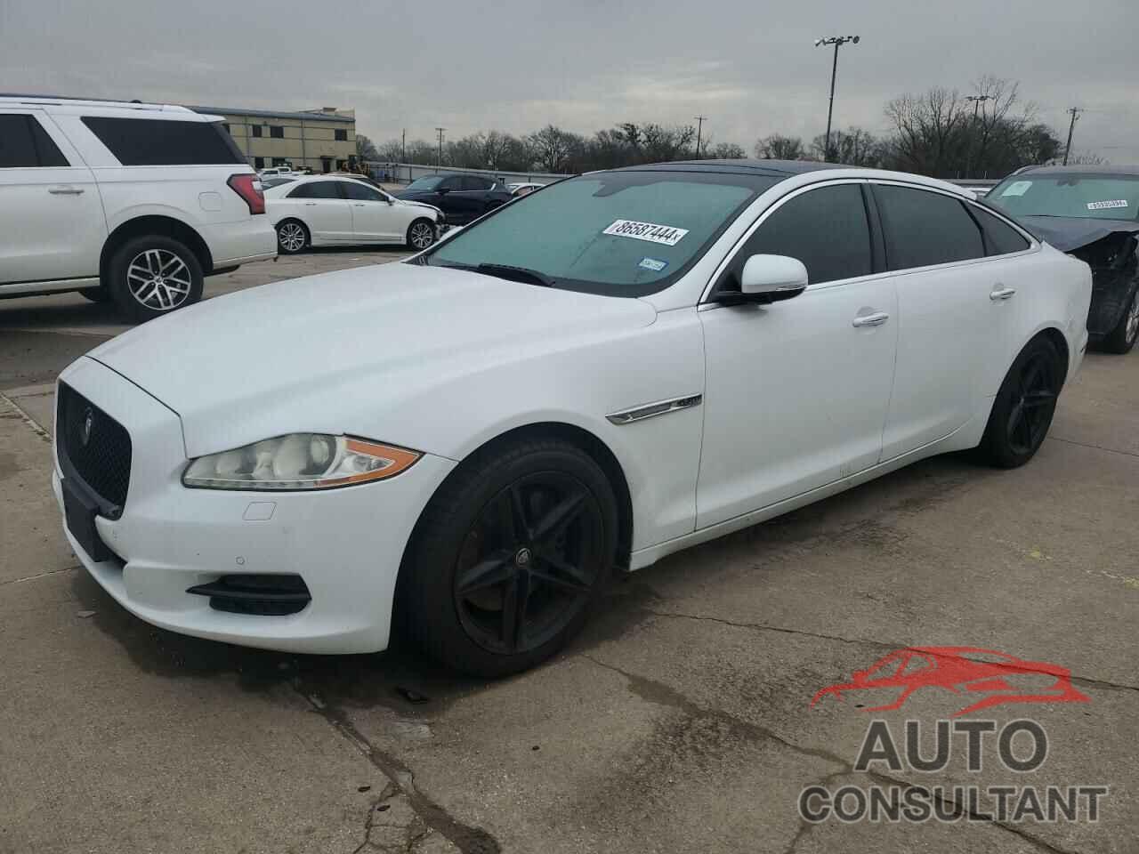 JAGUAR XJ 2013 - SAJWA2G1XDLV55349