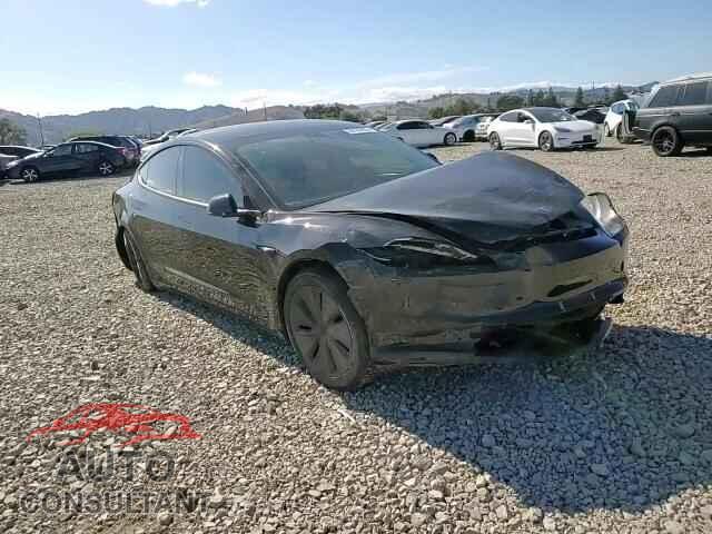 TESLA MODEL 3 2024 - 5YJ3E1EA2RF743585