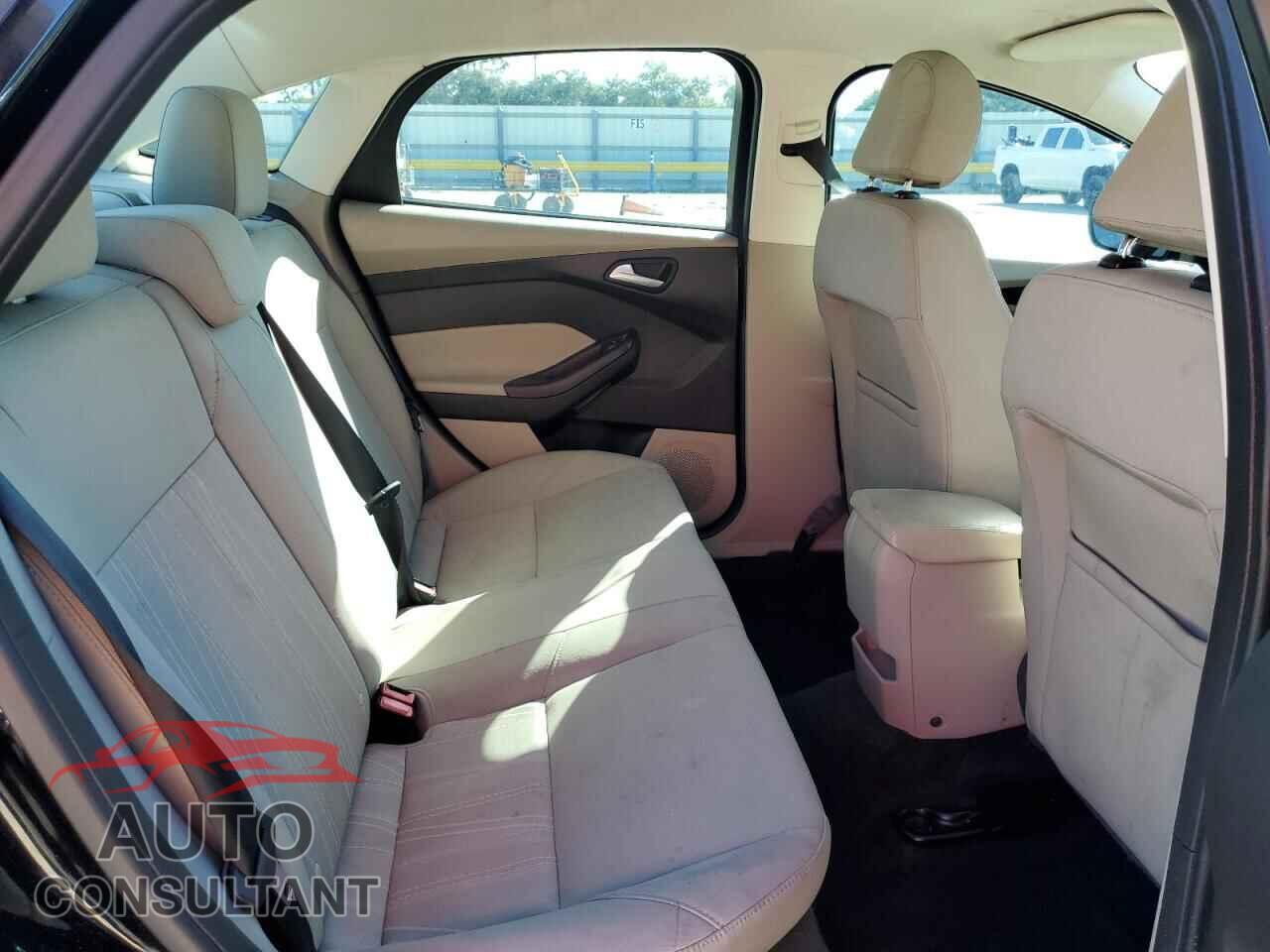 FORD FOCUS 2017 - 1FADP3FE1HL218546