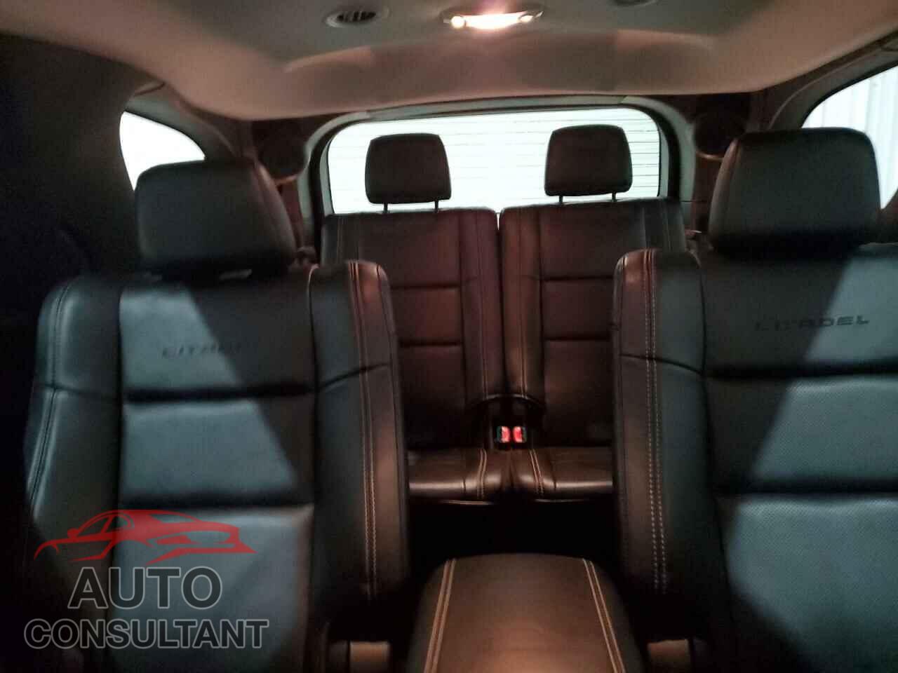 DODGE DURANGO 2013 - 1C4SDJET8DC675444