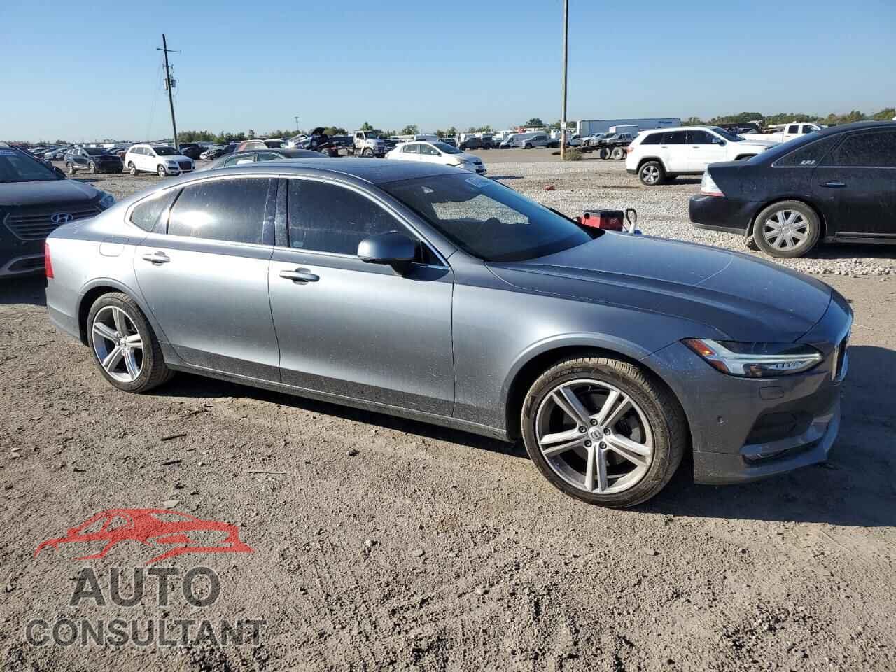 VOLVO S90 2018 - LVY982MK5JP025663